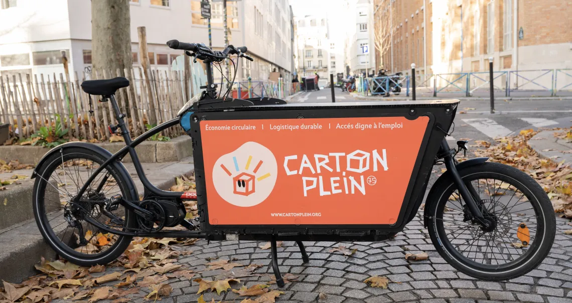 Vélo cargo utilisé par Carton Plein pour les livraisons et déménagement 