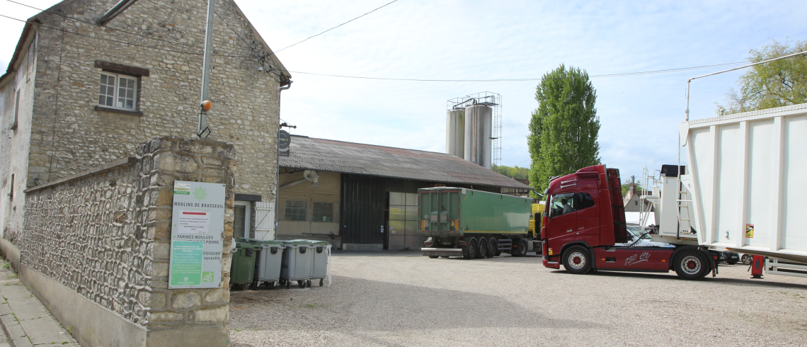 Photo extérieure des Moulins de Brasseuil 