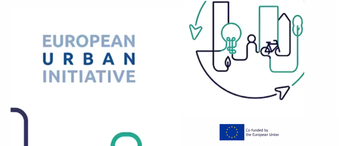 L'image présente des éléments urbains durables et innovants.