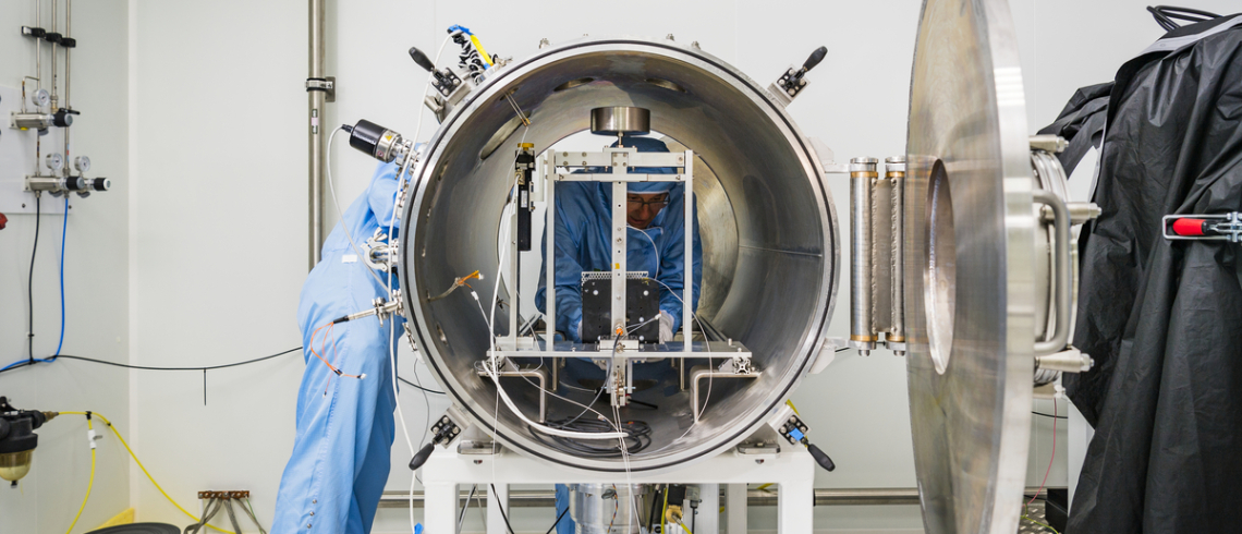 ION-X fabrique des propulseurs ioniques pour les petits satellites