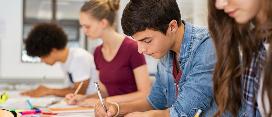 le GIP-FCIP de Créteil, organisme intermédiaire régional en charge de la lutte contre le décrochage scolaire