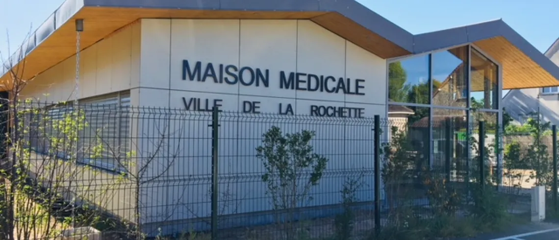 Vue extérieure de la Maison médicale à La Rochette