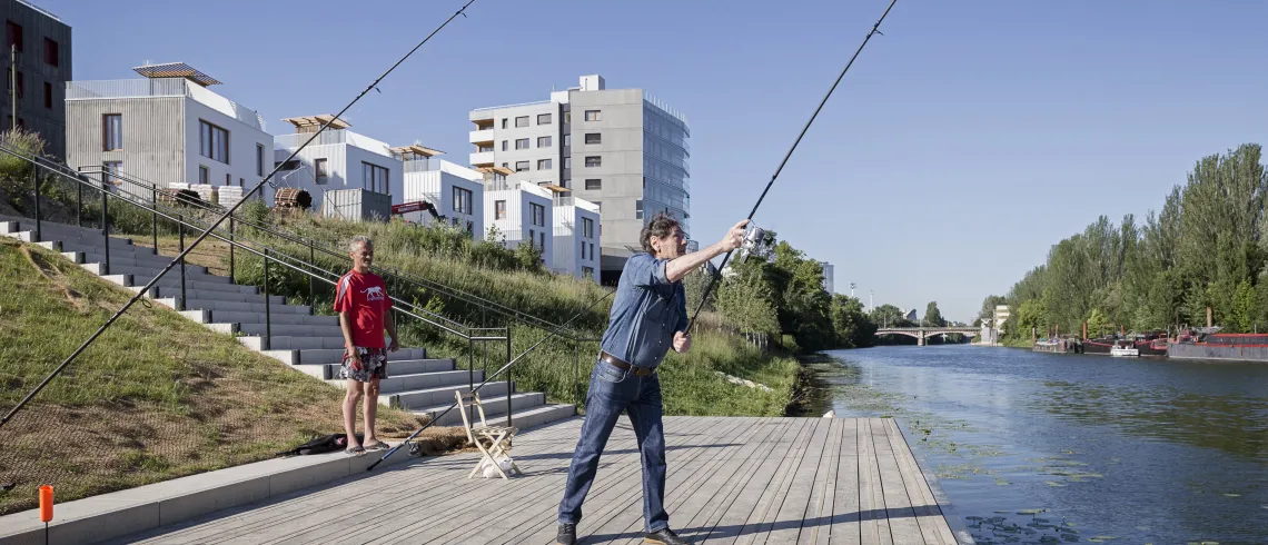 Photo de pêcheurs sur les berges de Seine