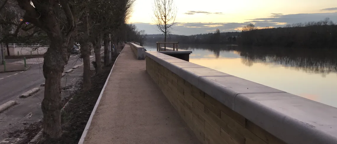 Photo du prolongement de la digue de Montesson
