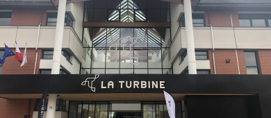 Vue extérieure de la Turbine à Cergy-Pontoise