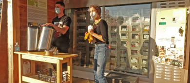 Photo de Martine Verrechia, fondatrice de l'entreprise "Entre Saveur et Jardin"